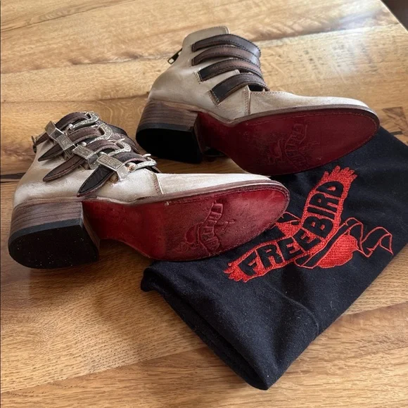 Freebird by Steven “Scarlett” multi-strap leather boots in Ice - Size 6 - Picture 8 of 8